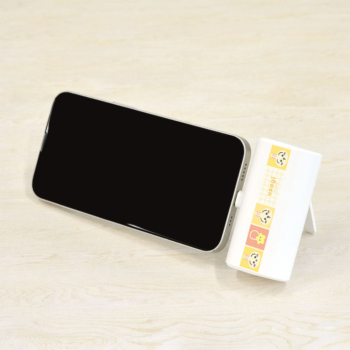 ちいかわ USB Type-Cコネクタ付き リチウムイオン充電器 4000mAh(うさぎ)