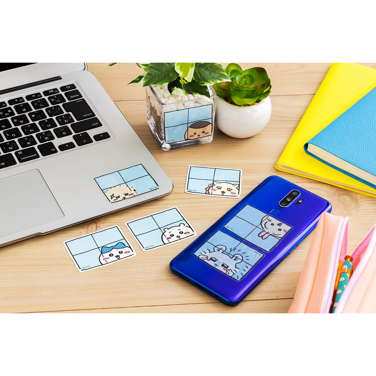 吉伊卡哇 可贴手机的透明贴纸(窗外偷看的栗子馒头)