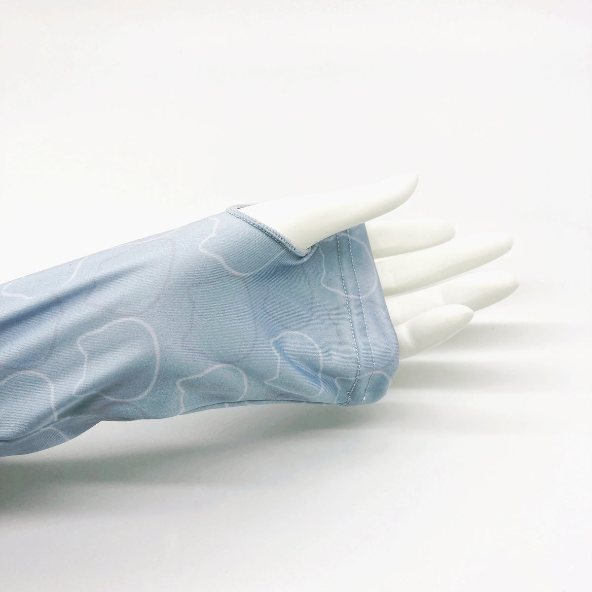 ちいかわ アームカバー(ライン ハチワレ)