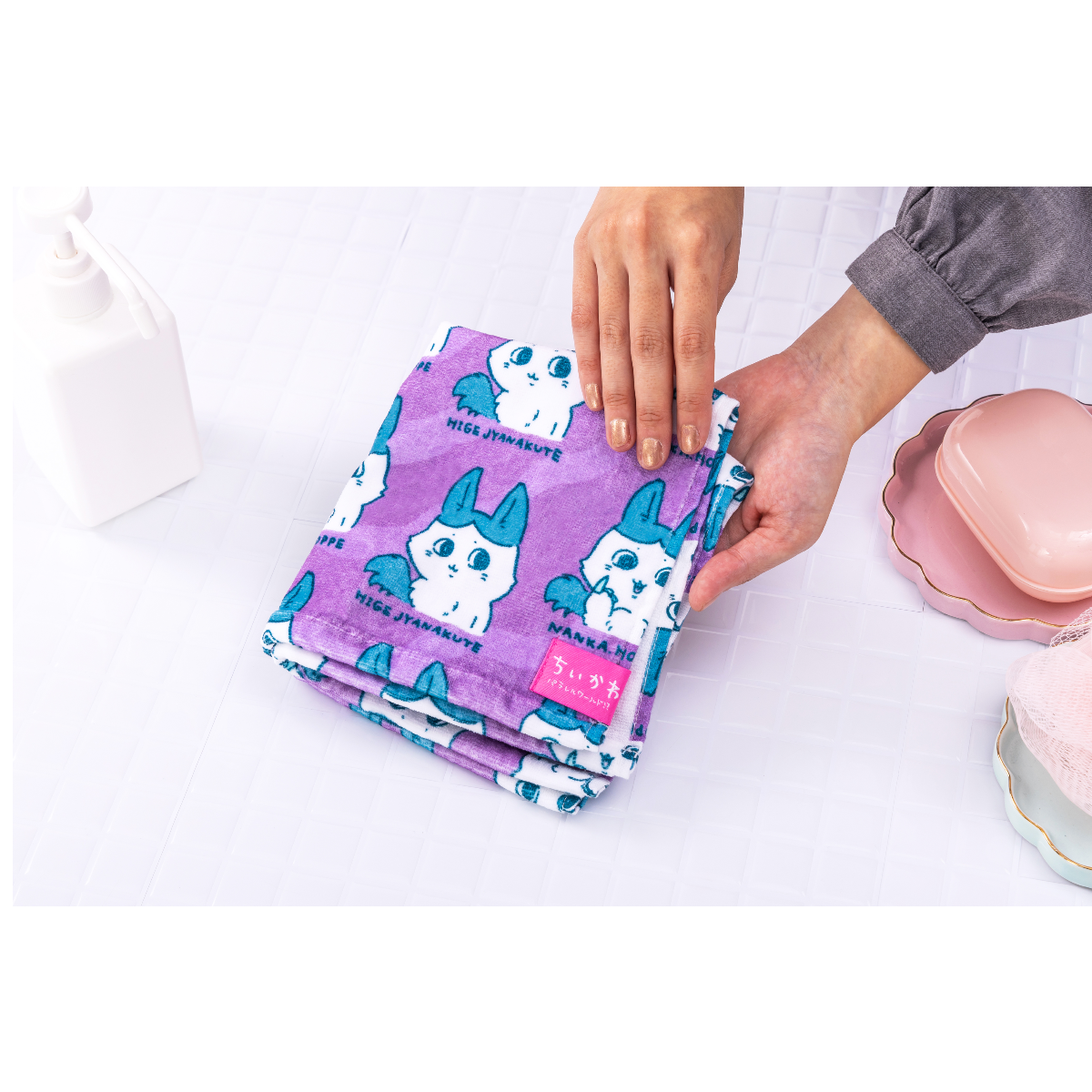 ちいかわ パラレルワールド!? ハンドタオル(強くなったハチワレ)