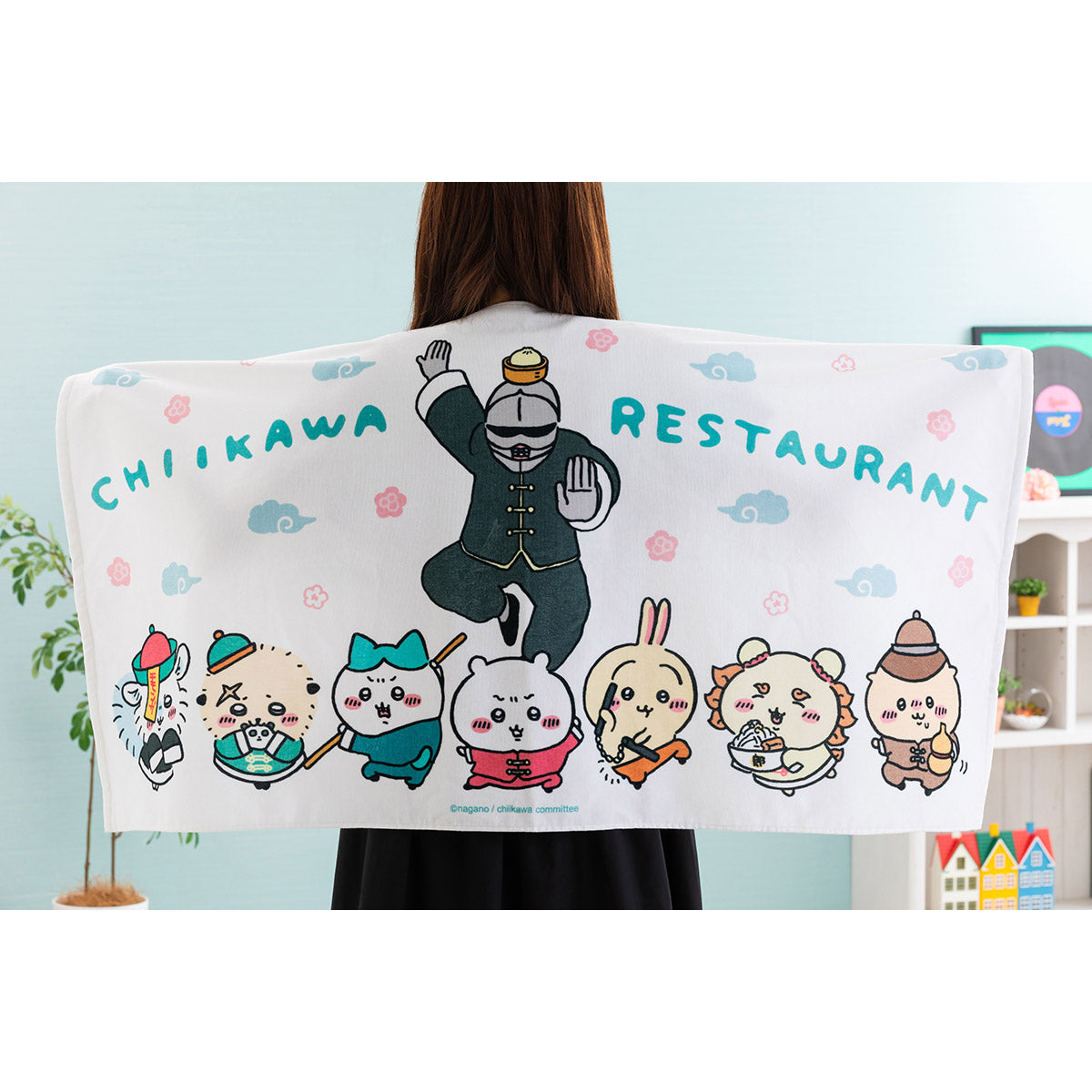 Chiikawa Chinese Diner Bath Towel (Everyone)