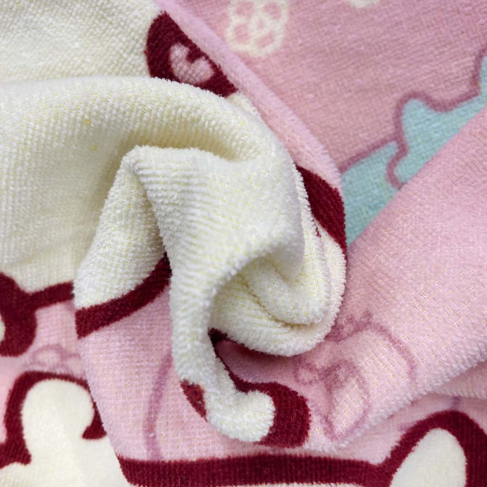 ちいかわ ジュニアバス用バスタオル(るんるんちいかわ)