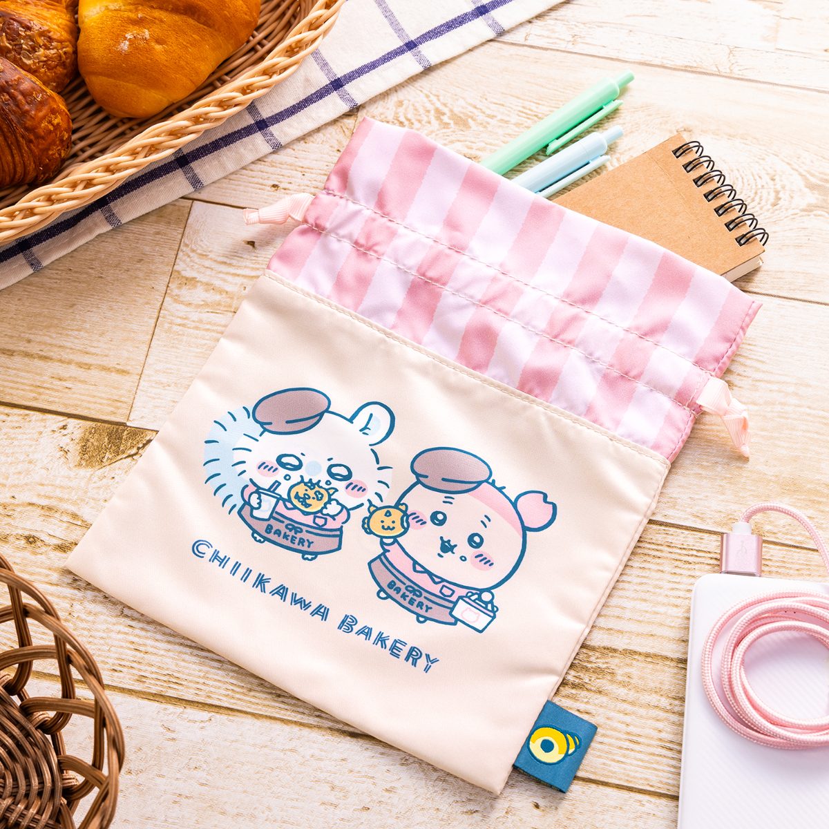 ちいかわ ちいかわベーカリー 巾着（モモンガと古本屋） | ちいかわ