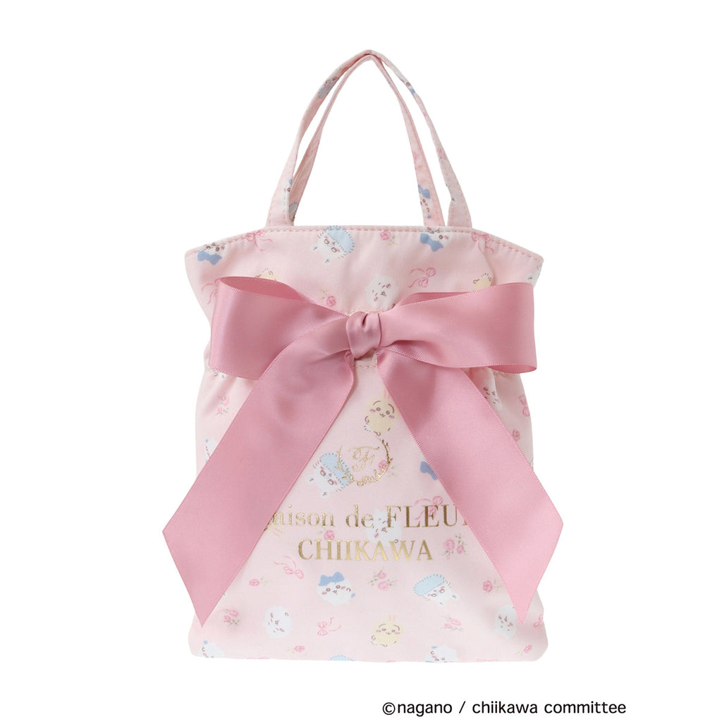 【reservation】Chiikawa Maison de FLEUR Total Pattern Drawstring Pouch [Scheduled to be shipped sequentially from mid -March 2025 (not canceled in the case of postponement of shipping)]