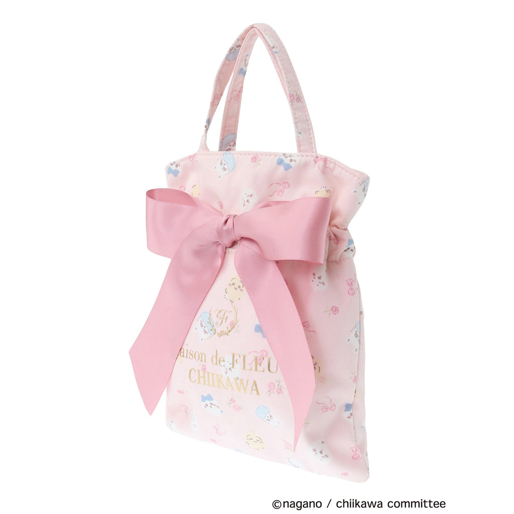 【reservation】Chiikawa Maison de FLEUR Total Pattern Drawstring Pouch [Scheduled to be shipped sequentially from mid -March 2025 (not canceled in the case of postponement of shipping)]