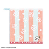 Chiikawa Loop-Attached Wash Towel (Bees Pink)