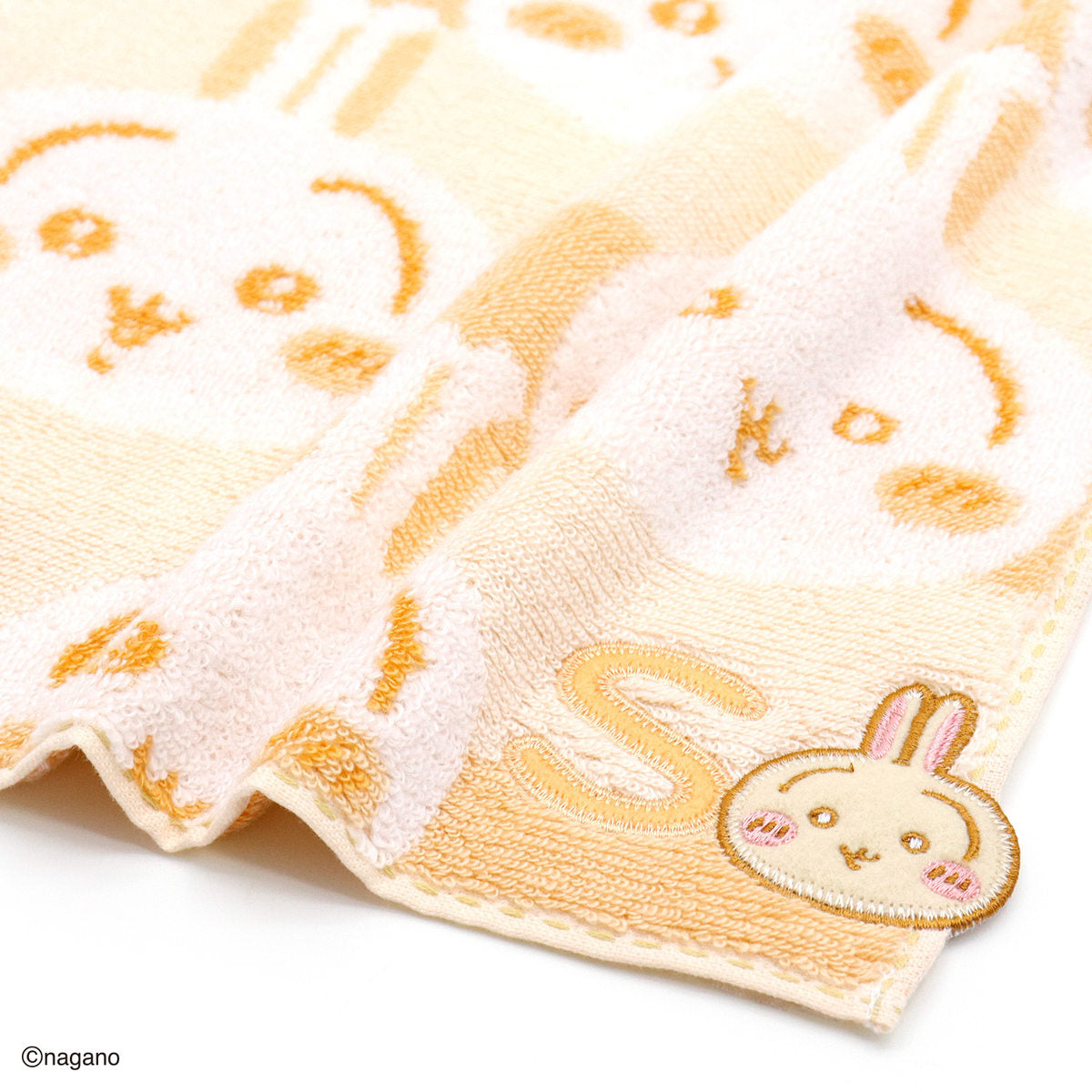 ちいかわ イニシャル タオルハンカチ（うさぎ）