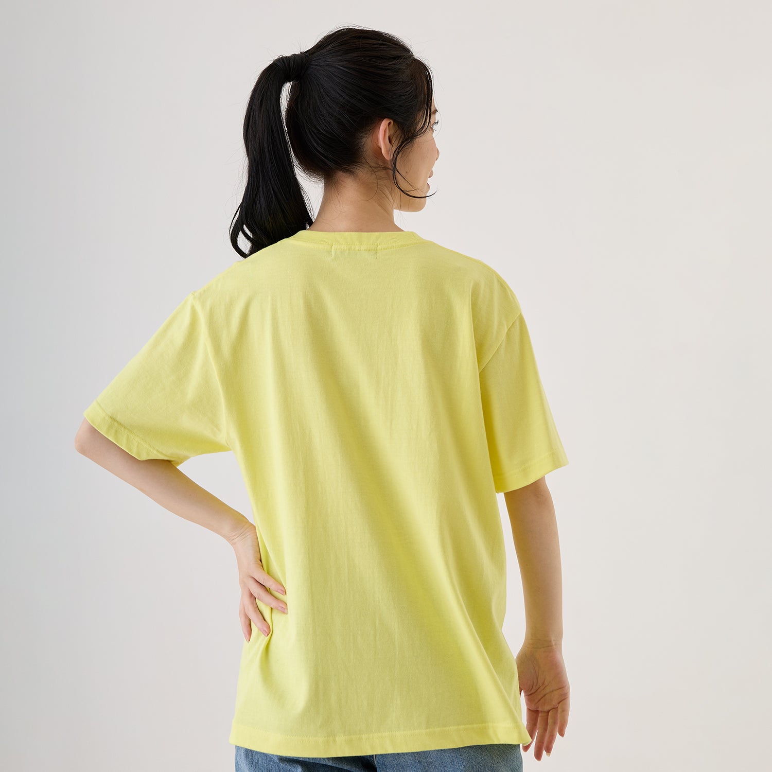 人気商品・限定商品ばかりの「超得 半額福袋」が販売開始 T-Shirt Out! Go to Excited Chiikawa (Outing Light Usagi トップス