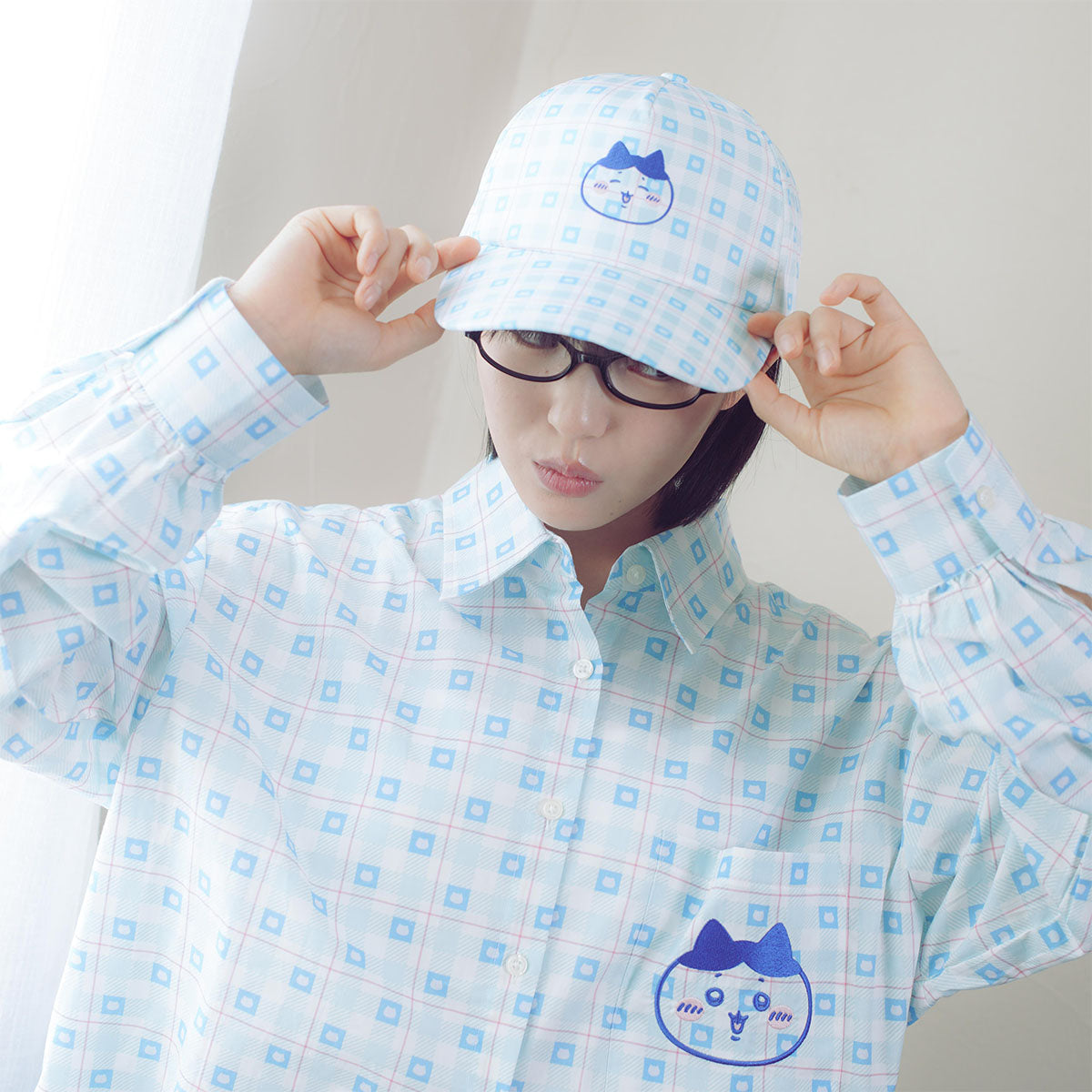 ちいかわ チェックシリーズ CAP ハチワレ ブルー | ちいかわマーケット
