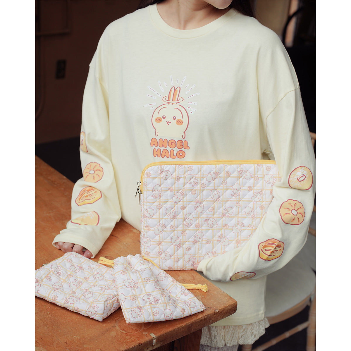 ちいかわ 長袖Tシャツ ドーナッツ イエローベージュ | ちいかわ