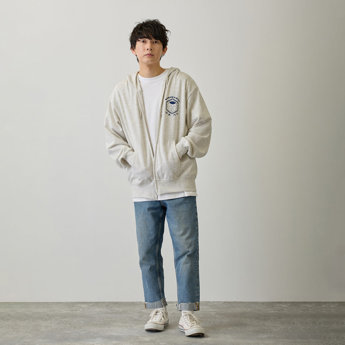 Chiikawa Zip-up Hoodie "Fukuju Enman" Ash