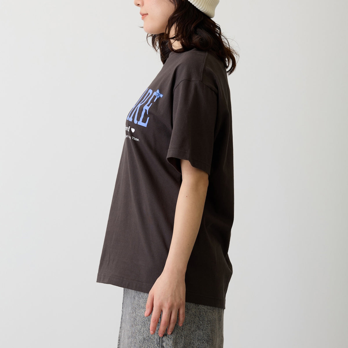 치이카와 T셔츠 (가르마 시리즈 / 차콜)