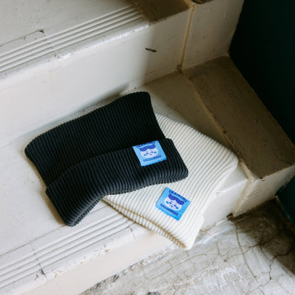 吉伊卡哇 针织帽 (哈奇喵系列 / 炭黑)