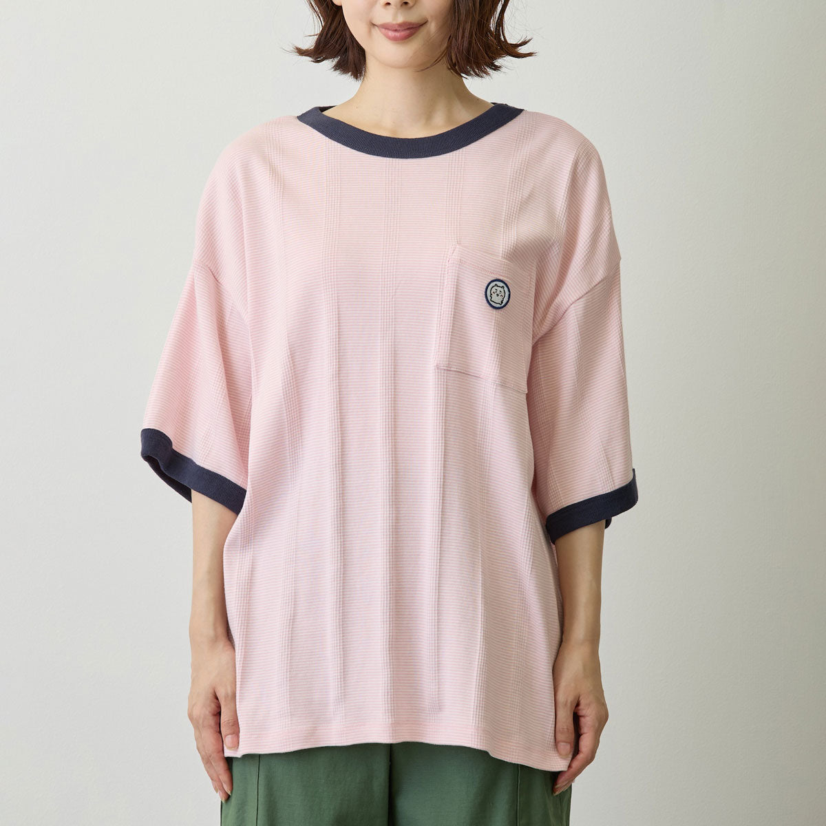 吉伊卡哇 寬鬆廓形口袋T恤 (Robert P.Miller×Talking / 吉伊卡哇 火烈鳥粉)