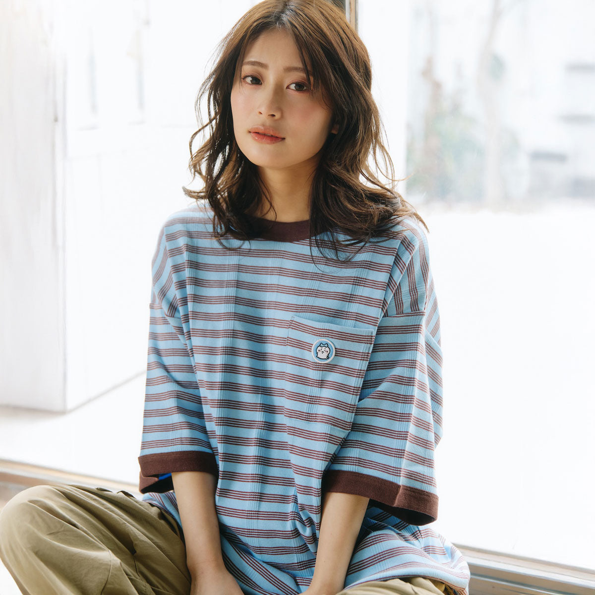 ちいかわ ビッグシルエットポケットTシャツ Robert P.Miller×Talking ハチワレ BLUEBERRY