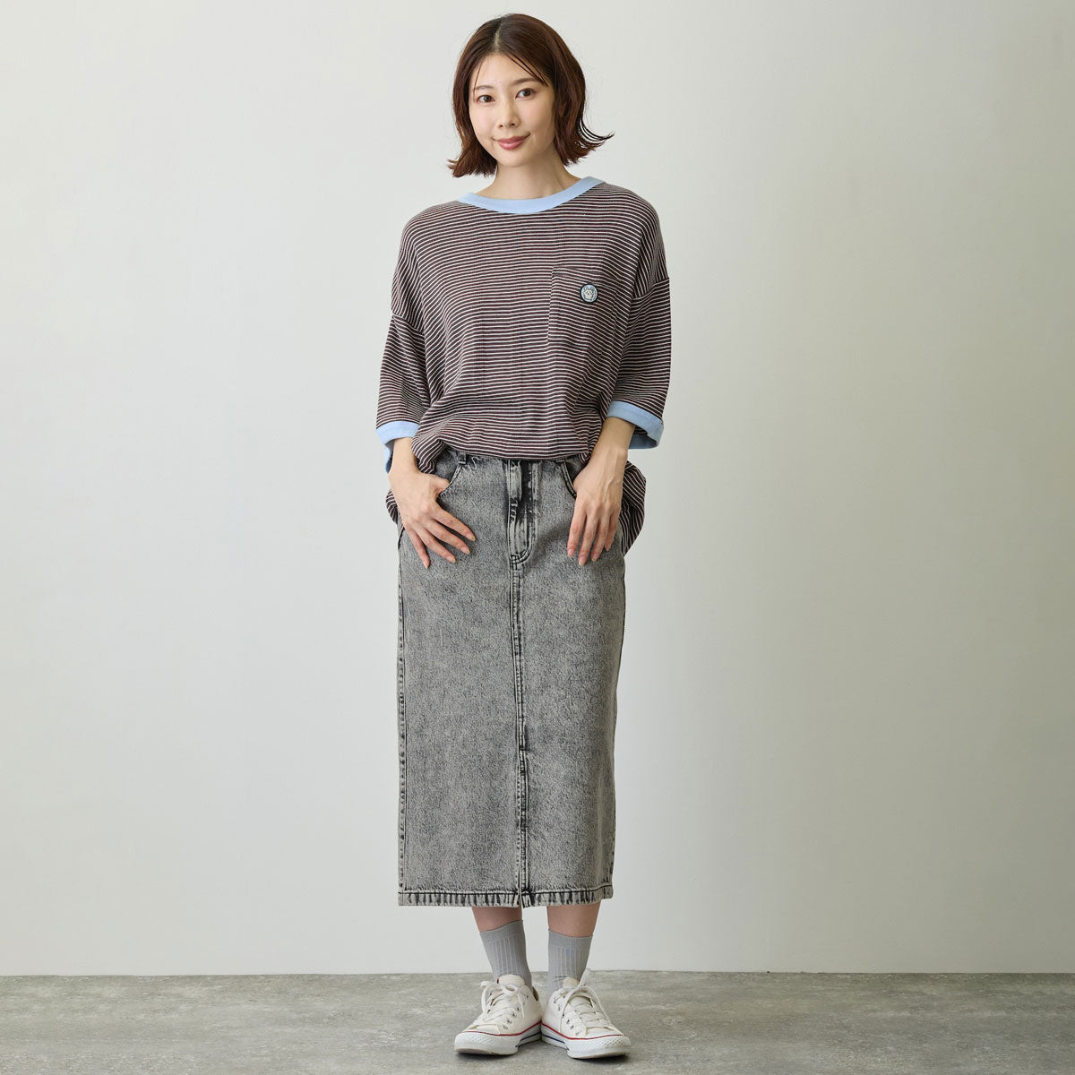 ちいかわ ビッグシルエットポケットTシャツ Robert P.Miller×Talking モモンガ COFFEE