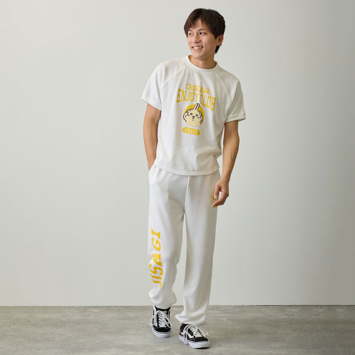 치이카와 T셔츠 (피스 / 토끼 화이트)