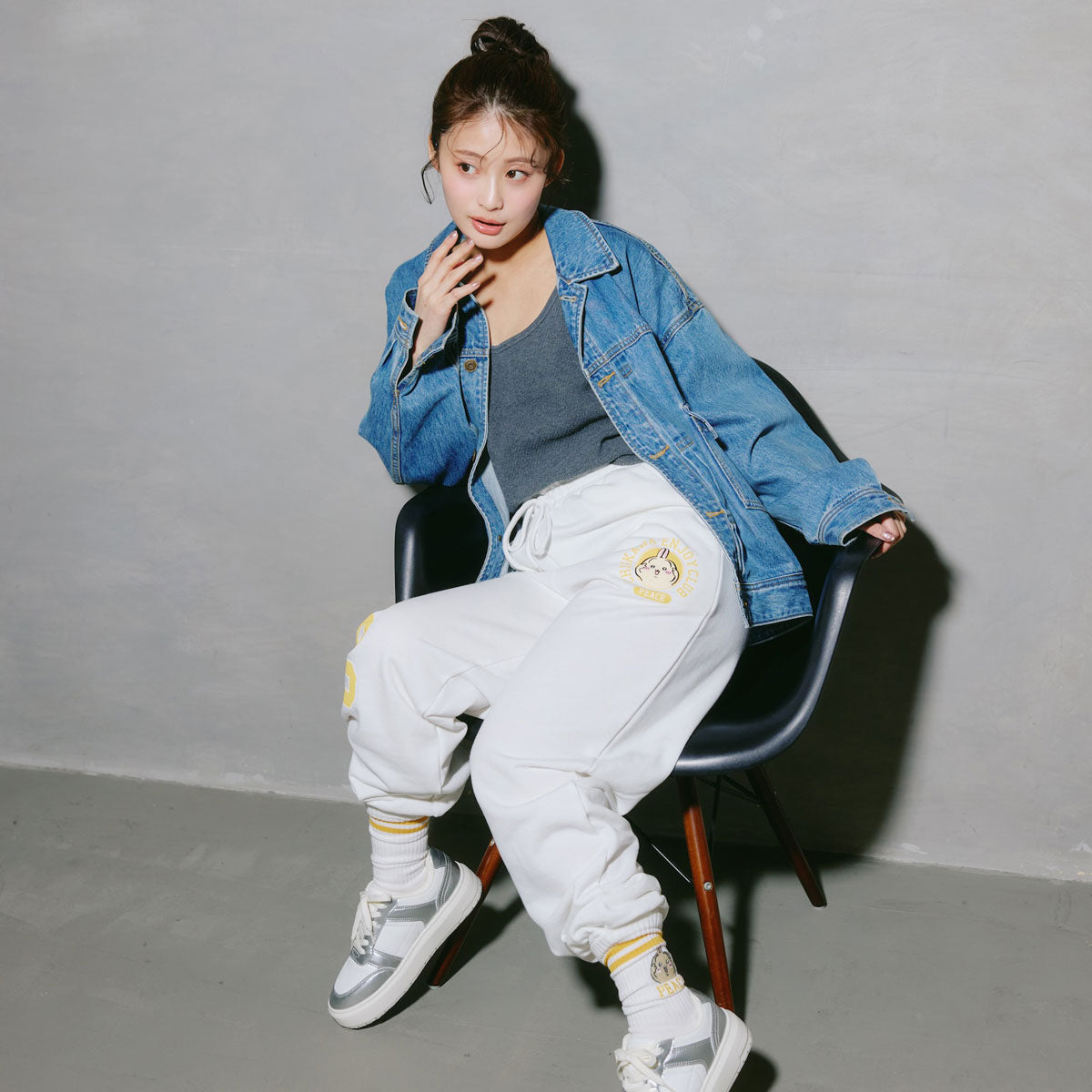 치이카와 스웨트 팬츠 (피스 / 토끼 화이트)