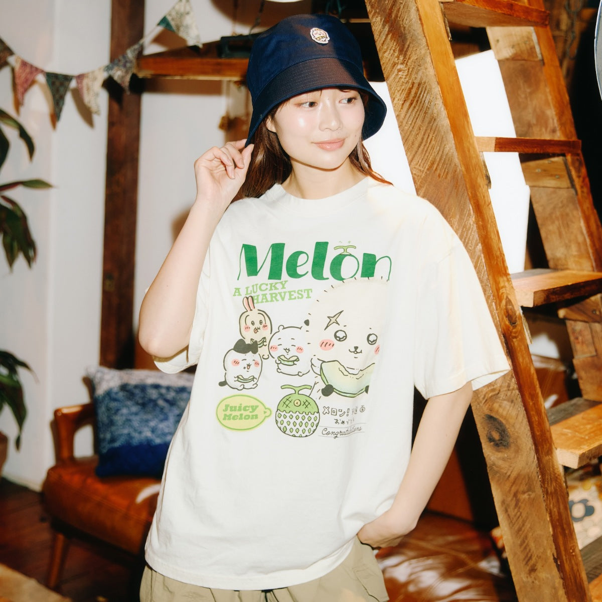 ちいかわ Tシャツ メロン クリーム