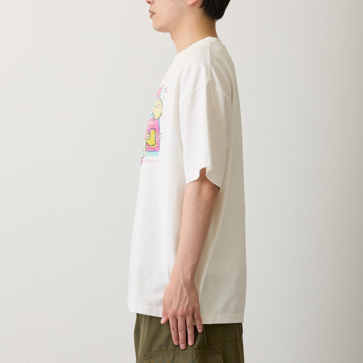 ちいかわ Tシャツ POPCORN オフ | ちいかわマーケット 公式グッズショップ
