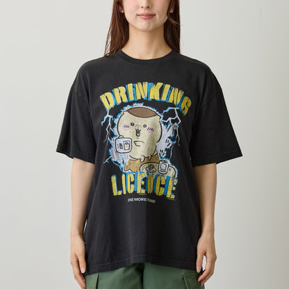 치이카와 T셔츠 DRINKING LICENCE 블랙