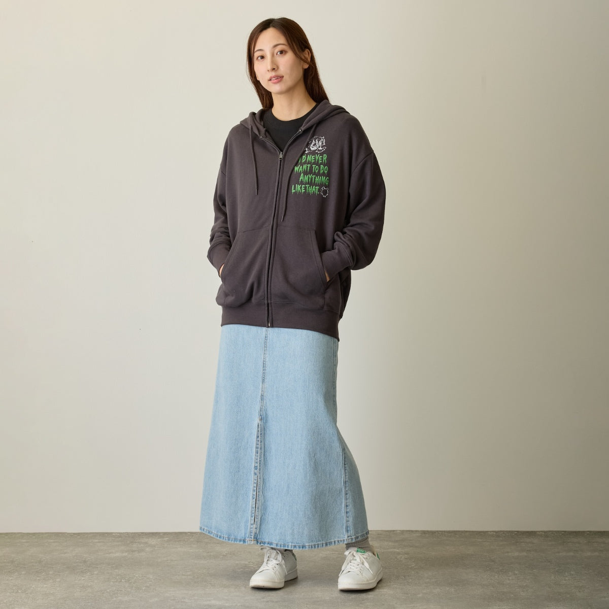 Chiikawa Full Zip Hoodie Horror Series (Ano-ko & Dekatsuyo) Charcoal Black
