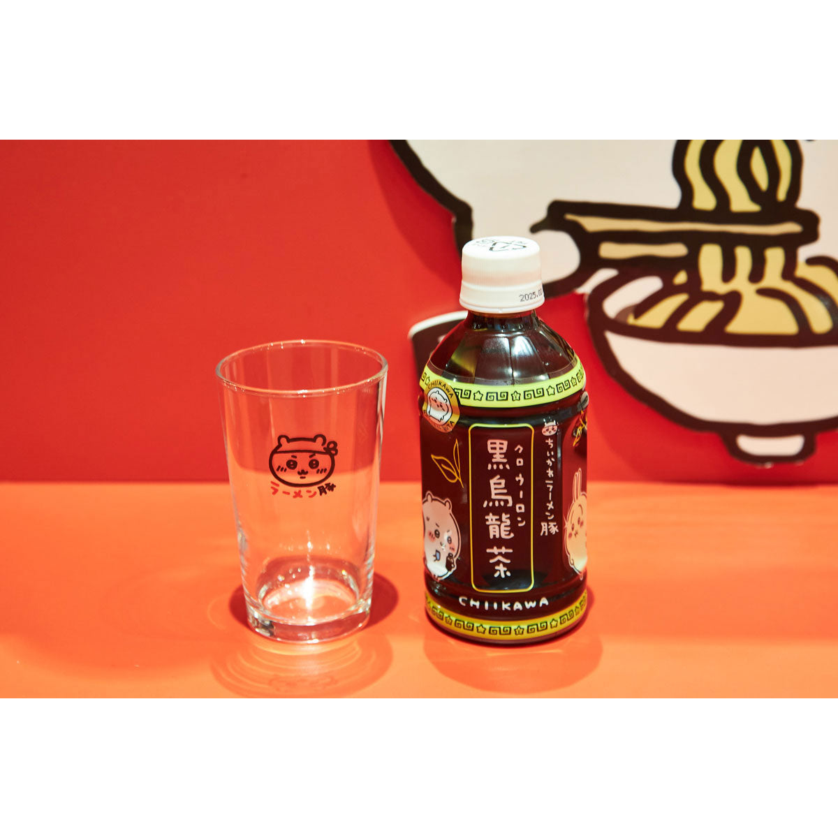 Chiikawa Chiikawa Ramen Buta Black Oolong Tea