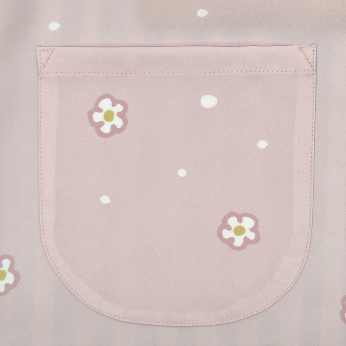 Chiikawa Apron (Flower・Stripe Pattern)