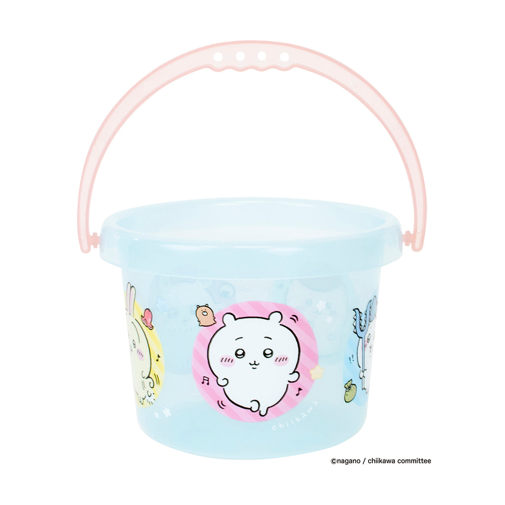 Cheerful bucket set