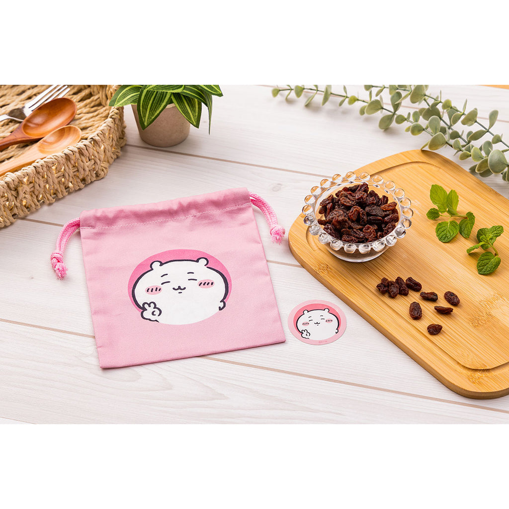 Chiikawa Raisins & Drawstring Pouch (with Sticker) (Peace Chiikawa)