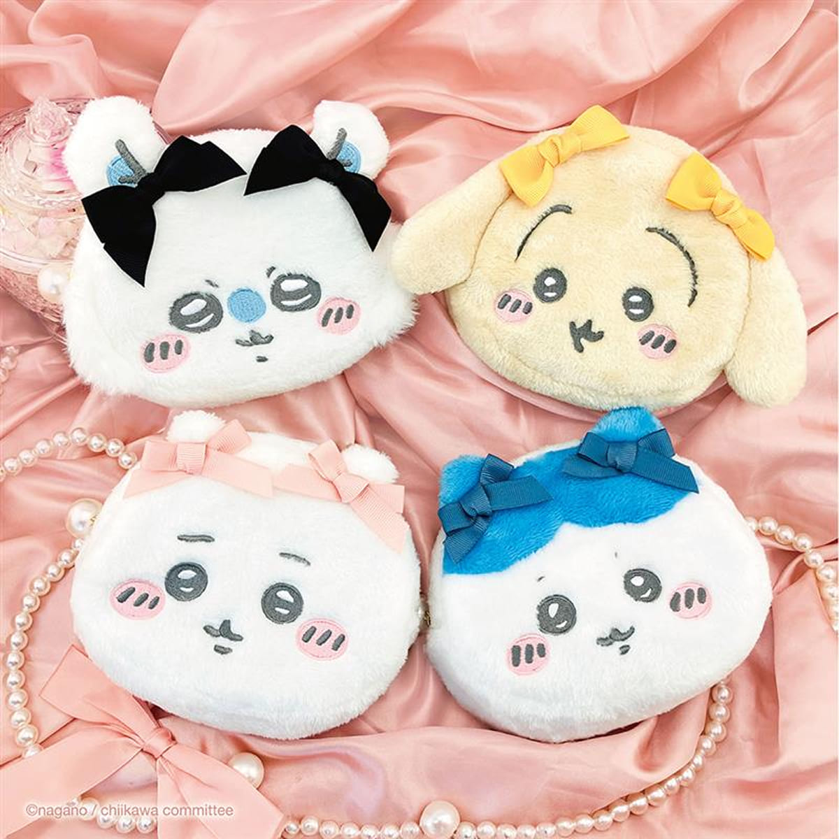 フェイラー　ちいかわ　ハチワレ　ポーチ　小 ちいかわ ダイカットフェイスポーチ（ハチワレリボン） | ちいかわ