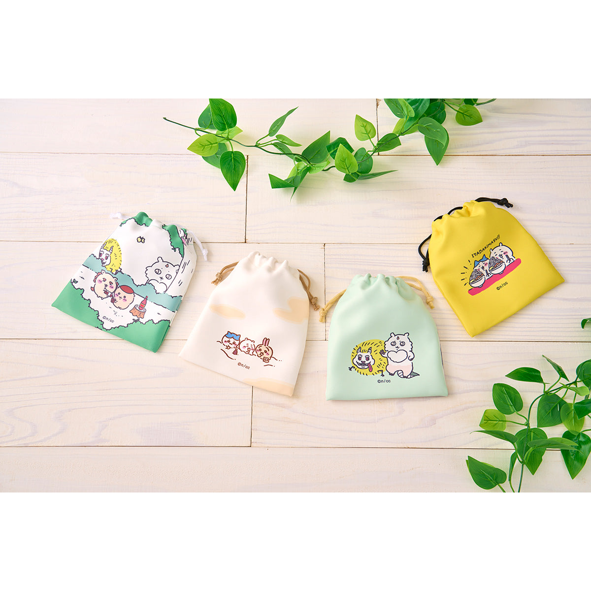 ちいかわ お出かけ楽しみ！な ほどよいサイズの巾着（あのこ） | ちい