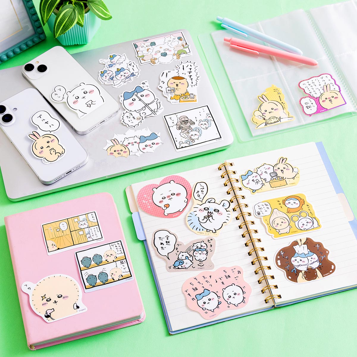 ちいかわ スマホに貼れるサイズのステッカー（ちいかわ チックチャック・・・）