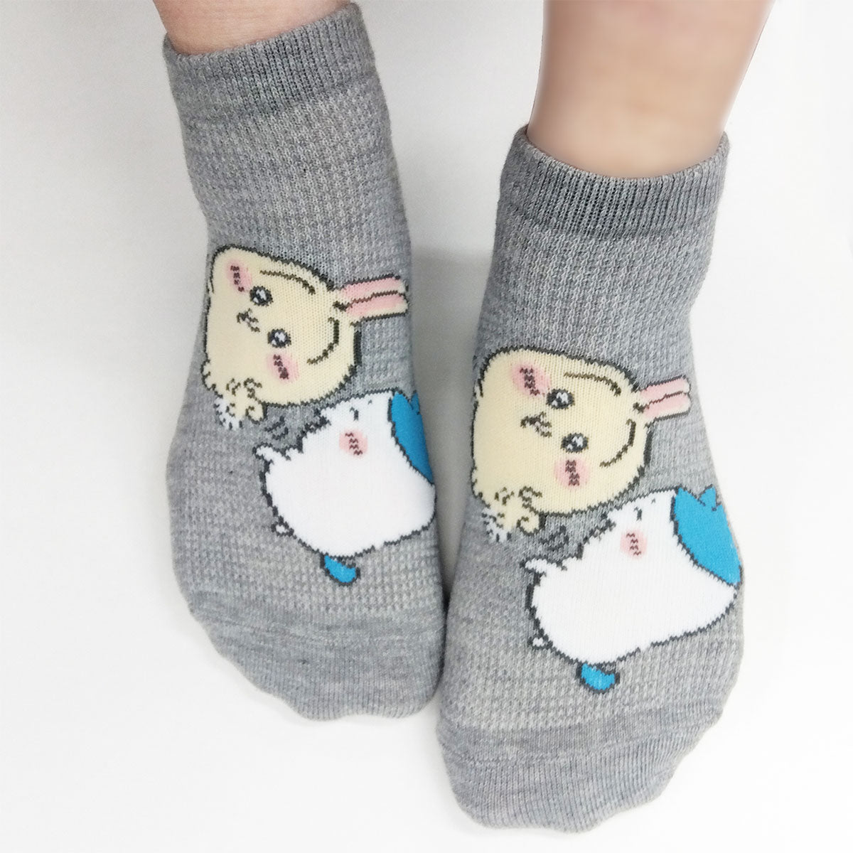 치이카와 메쉬 스니커즈 양말 (하치와레 우사기) 여성용