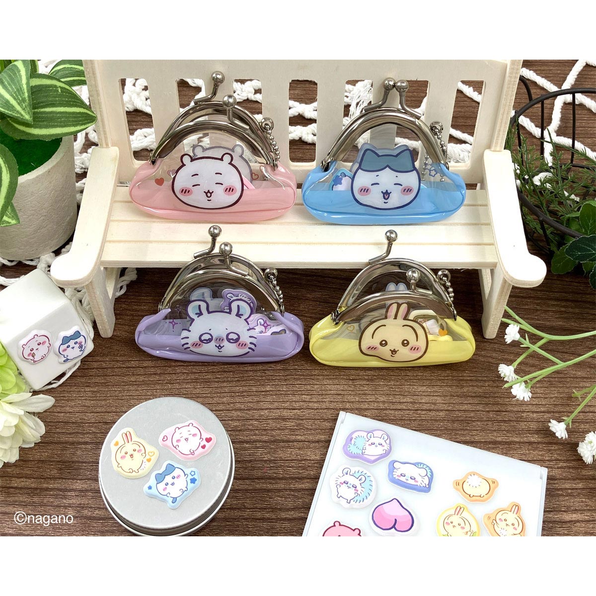 ちいかわ プチパース付きフレークシール（ハチワレ） | ちいかわ