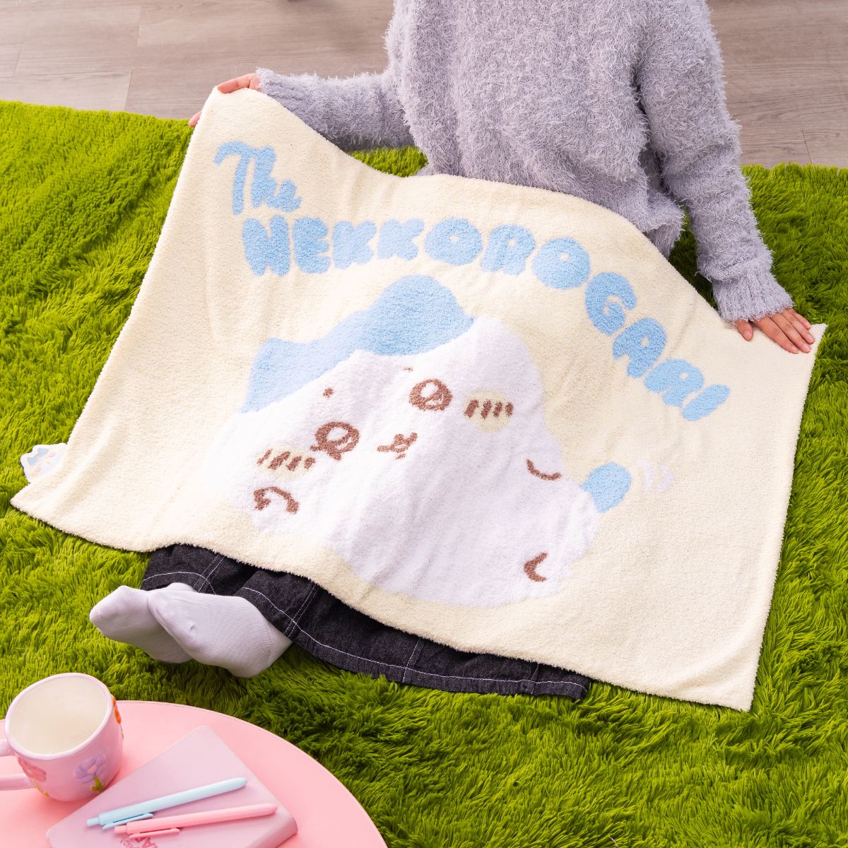 Chiikawa Warm & Fluffy Blanket (Hachiware)