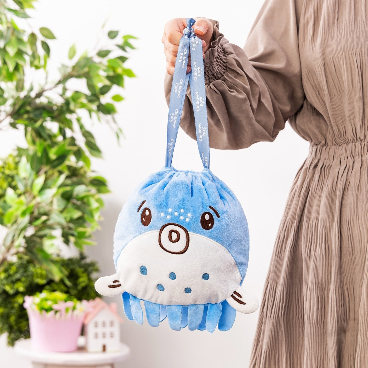 ちいかわ　おもちもちもちマスコット　巾着 ちいかわパーク おかお巾着（モモンガ） | ちいかわマーケット 公式