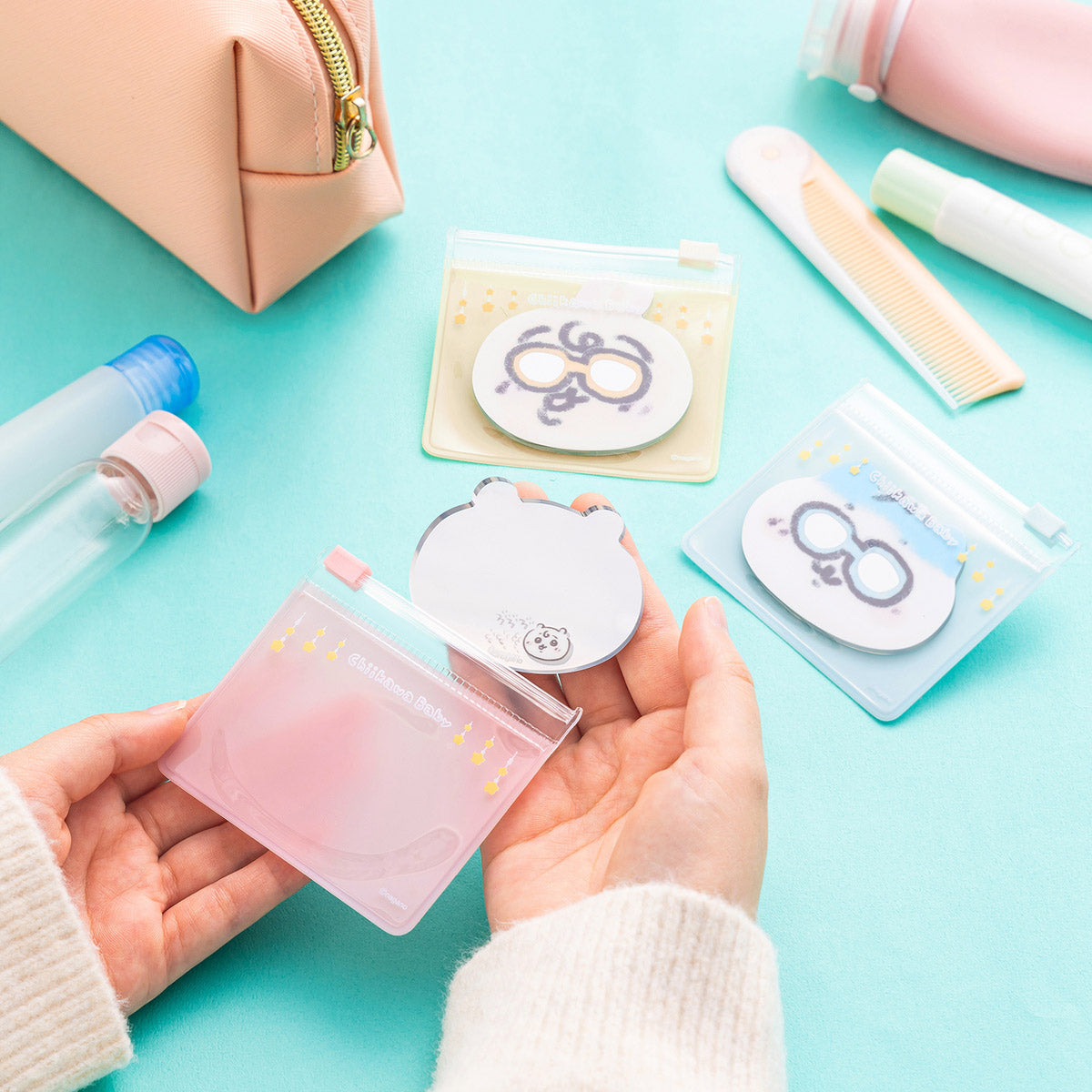 Chiikawa Baby Mini Acrylic Mirror in Pouch (Chiikawa)