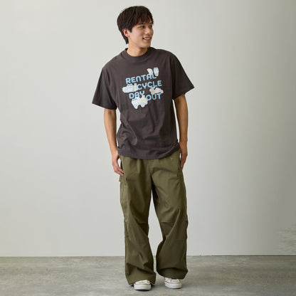 ちいかわ Tシャツ レンタサイクルでおでかけ スミ