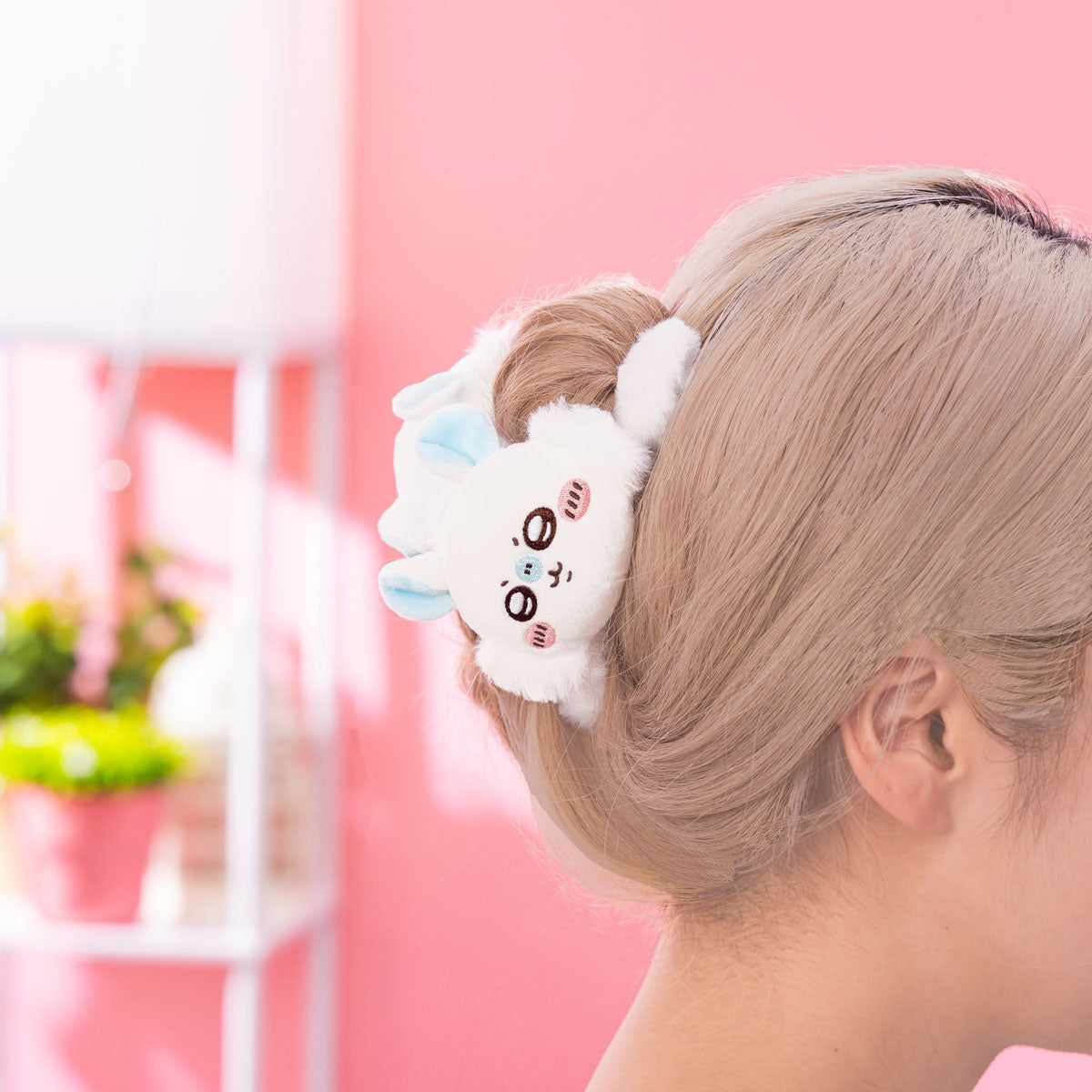 Chiikawa Plush Face Claw Clip (Momonga) | Chiikawa Market Official