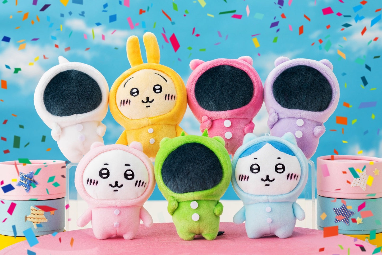 Chiikawa Pajama Parties & Pajama Chiikawa Set (Includes Postcard with Set Purchase)