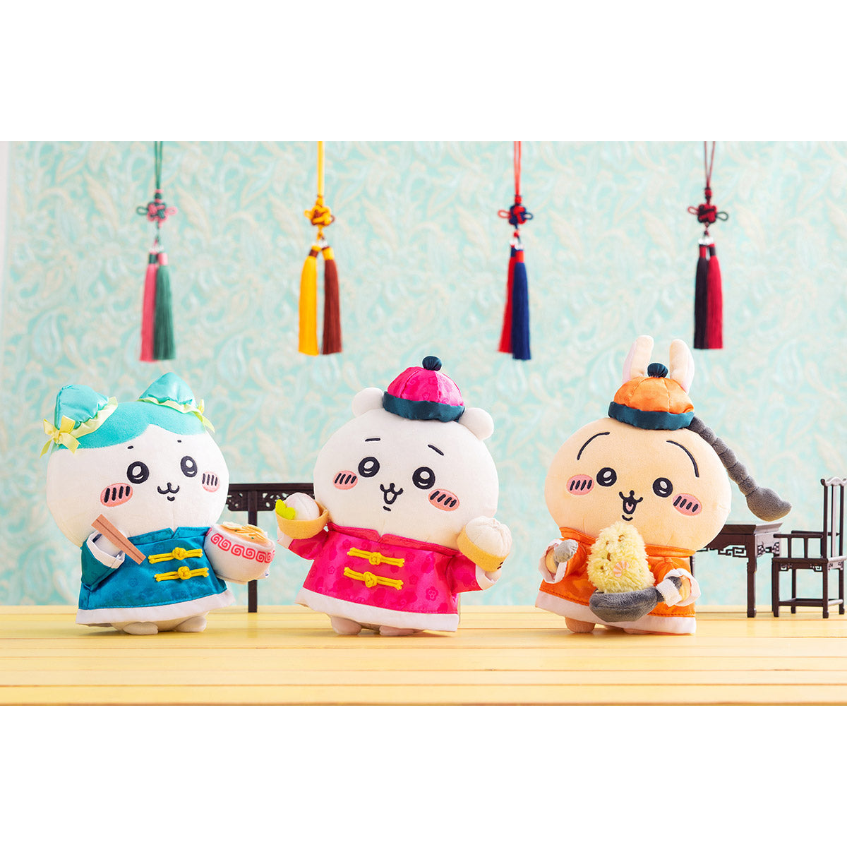 [Pre-order] Chiikawa Chinese Diner Lai Lai Plush S (Usagi) (Scheduled for sequential shipping from early November 2022; Cannot be shipped with regular items or specified shipping date; Not eligible for promotions)