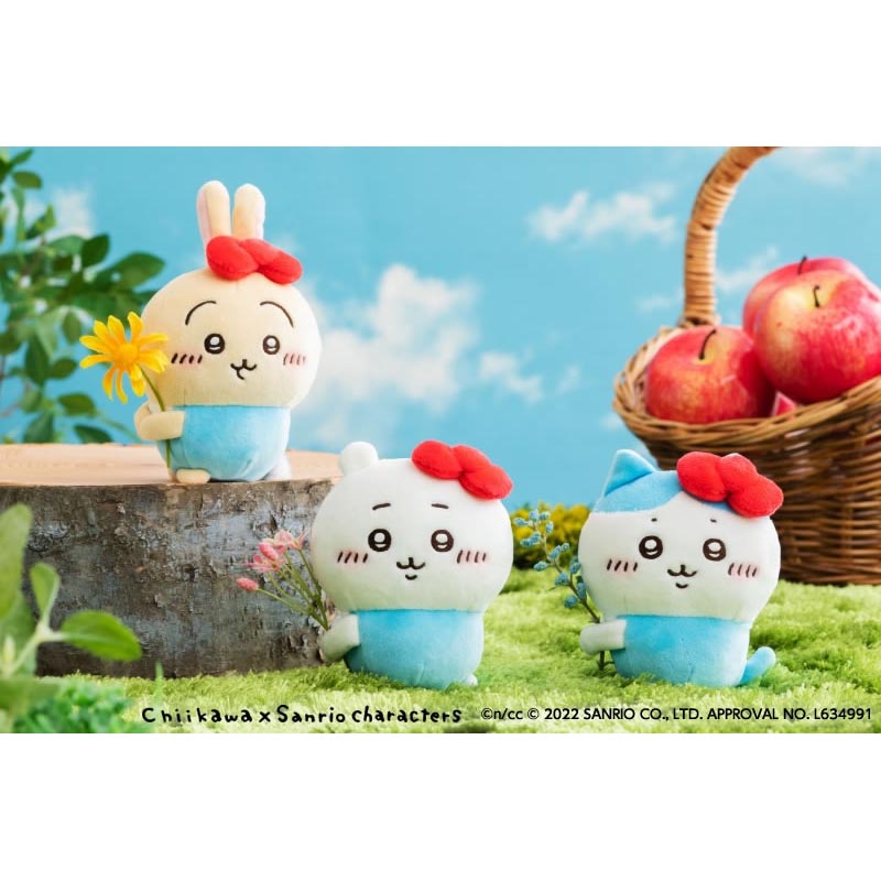 Chiikawa x Sanrio Characters Holdable Mascot (Chiikawa, Hello Kitty)