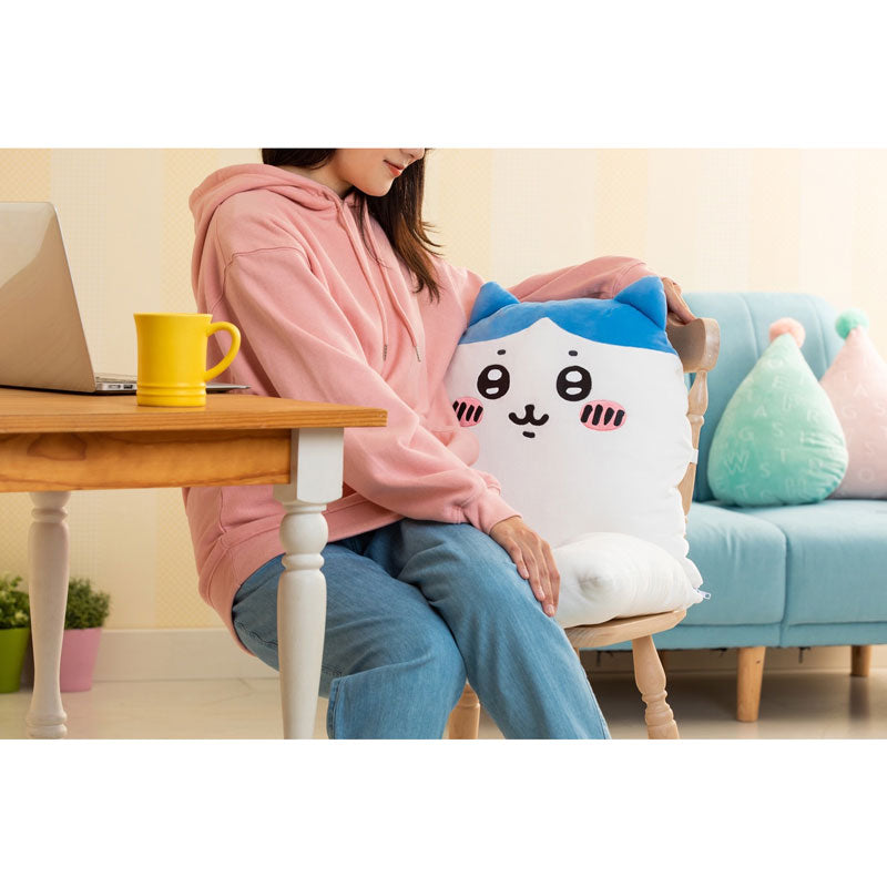 Chiikawa Mochimochi Relax Chair Cushion (Hachiware)